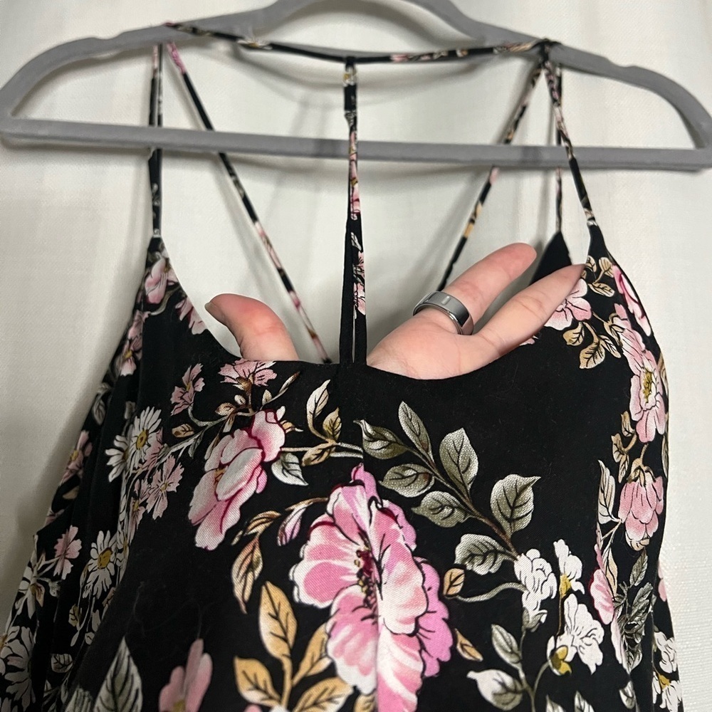 LF Three Days Black and Pink Floral Strappy Cami Blouse XS - Picture 6 of 9